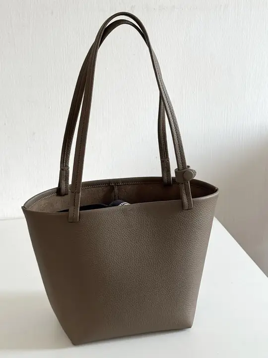 真皮製ミニトートバッグ【シンプルデザイン・手提げ・ショルダー対応】（セットアップ対応）