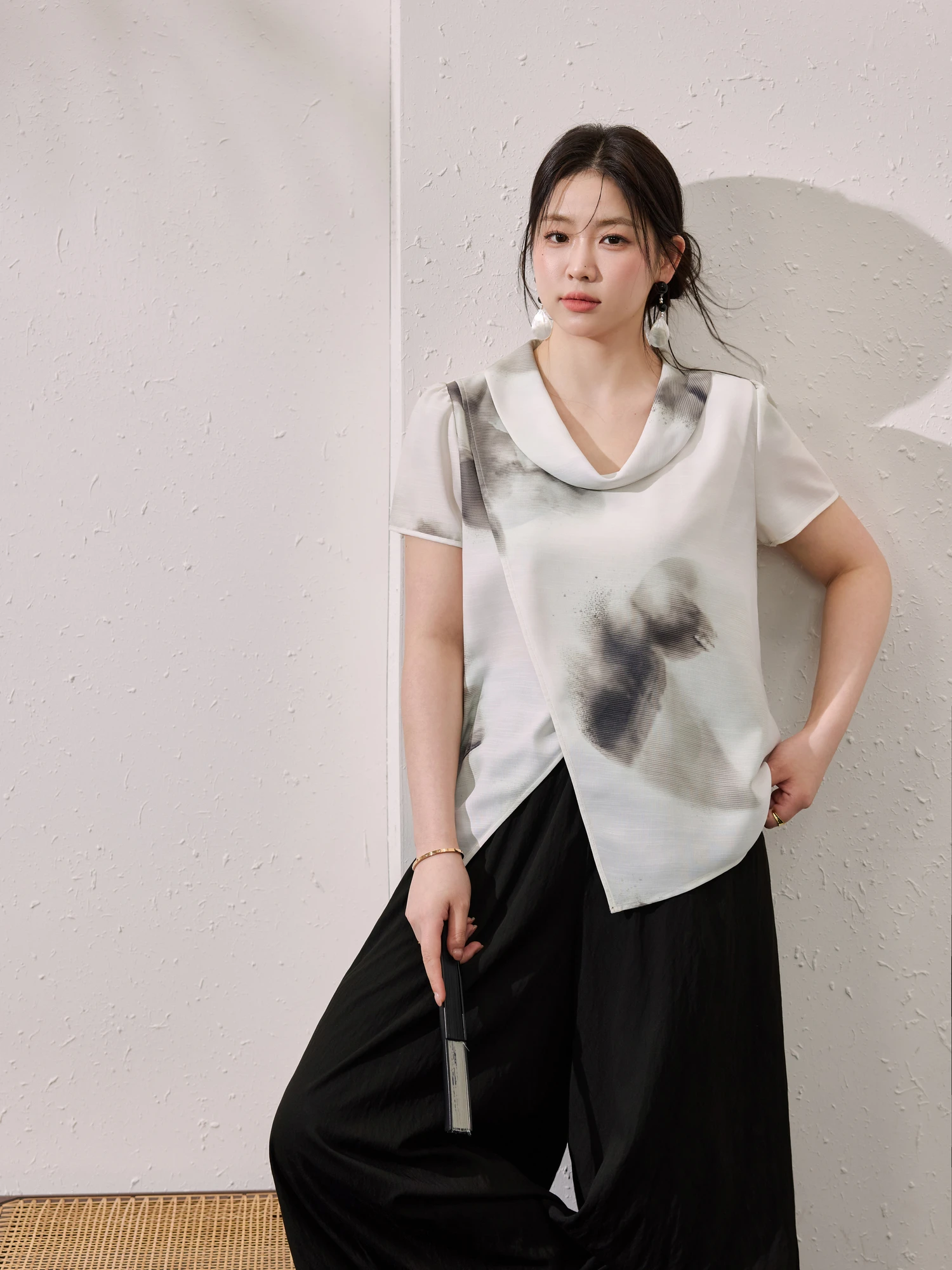 今の服に出会うまで、なぜこの1着が通勤の「心の支え」になったのか？