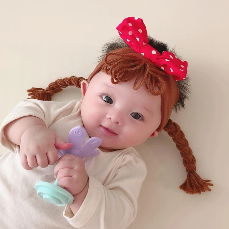 リボン付きエクステ風ヘアバンド：子供用オシャレアクセサリーの実用性と使い方