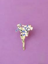 シンプルで清新なデザインの枫葉ブローチ【ピンバッジ・ファッションアクセサリー】