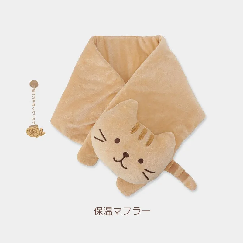 猫デザインのスカーフで冬のスタイリングをどう変える？