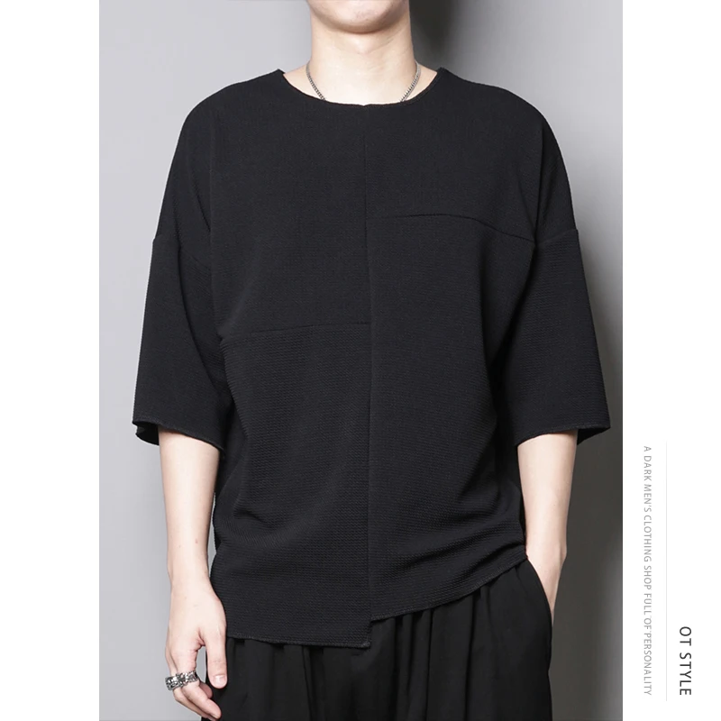 アシンメトリーTシャツのサイズ選び方：ゆったりシルエットが日常に合う理由