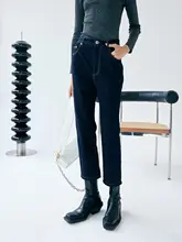 高腰デザインのストレートジーンズ【レディース・春秋用・スリムフィット・九分丈】