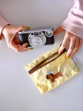 刺繍デザインの旅行用洗面ポーチ【化粧品・文房具収納に最適】