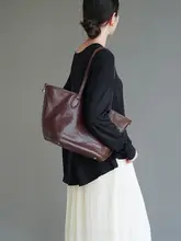 真皮の大容量トートバッグ【女性用・職場通勤・ショルダーバッグ・ブキャットデザイン】