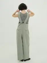 デザイン性のあるシンプルなサロペット【松本恵奈スタイル】