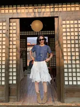 pusumede ホワイト 不規則デザインスカート【フリル付き・ミディ丈・女性用】