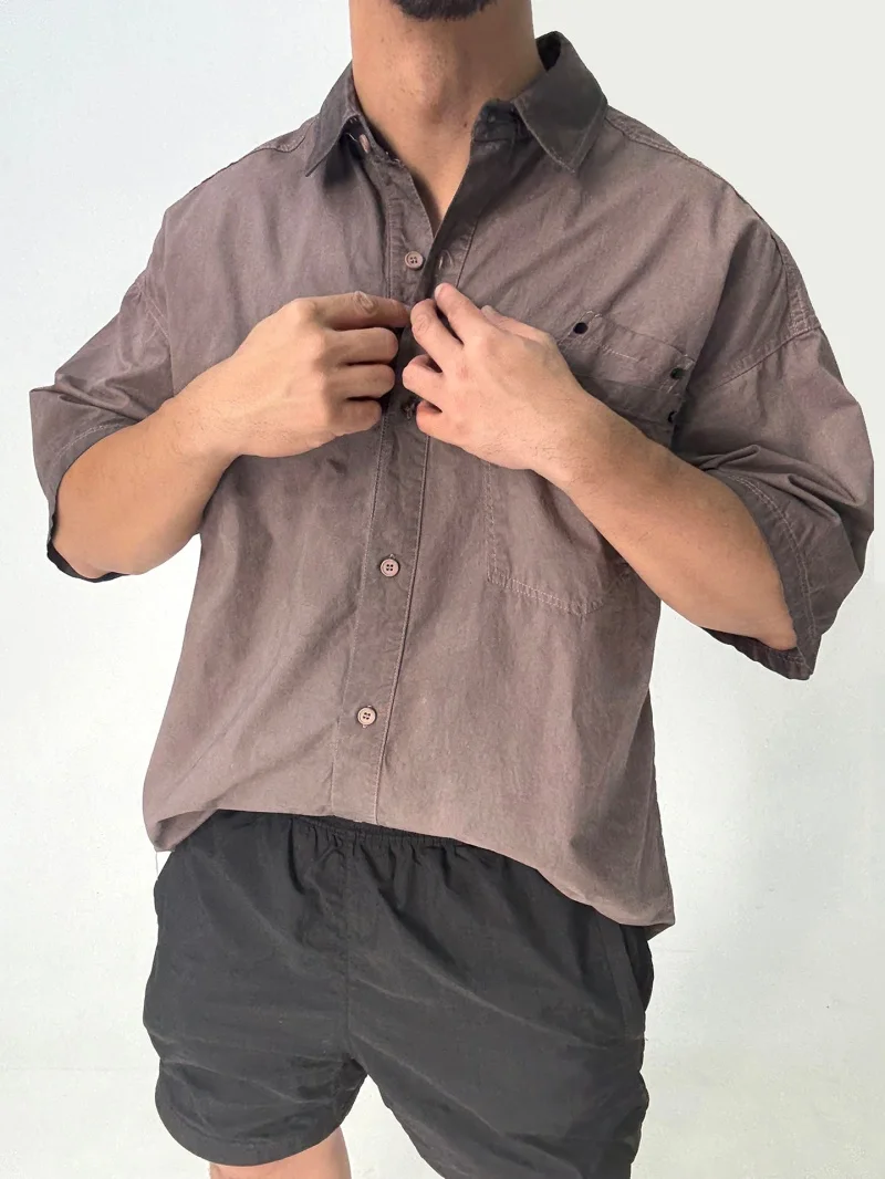 40代男性がカジュアルに着こなすための「タイダイ柄シャツ」はどう選ぶ？