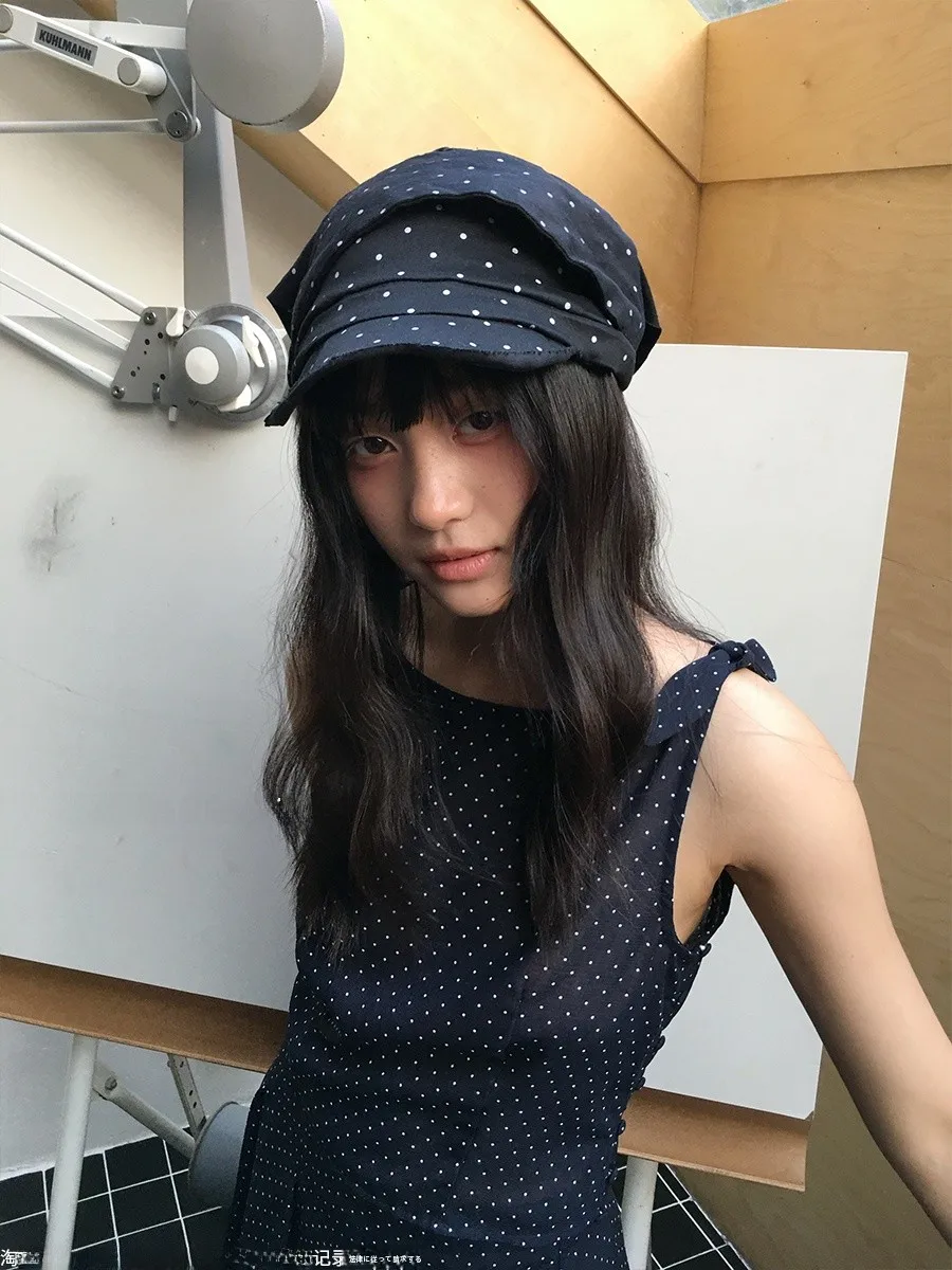 レトロなドット柄ハットで春を彩るには？おすすめの選び方とスタイリング法