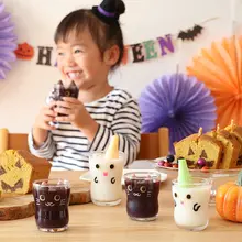 カラフルな笑顔デザインのガラスカップ【子供用・朝食用・ミルク・ジュース対応】