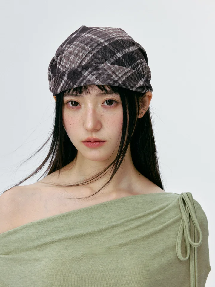 文芸的なヴィンテージチェック柄キャップ【春夏用・ストリートスタイル・小顔効果】