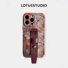 スマホケース 植物タンニンなめし本革 スタッド 花柄 リストストラップ付き 精密ホール ソフトケース ヴィンテージレッド iPhone 15 Pro Max 14 13 対応 インスタ映え おしゃれ