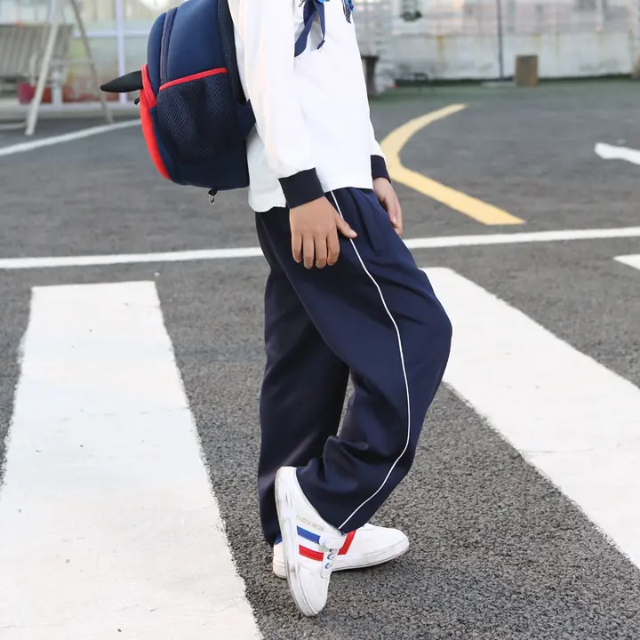 学生用ストレートスポーツパンツ【男女兼用・夏秋向け・薄手・一本ライン】（セットアップ対応）
