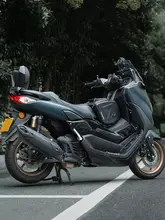 モーターサイクル用ハードシェルタンクバッグ【三角形デザイン・取り付け簡単】