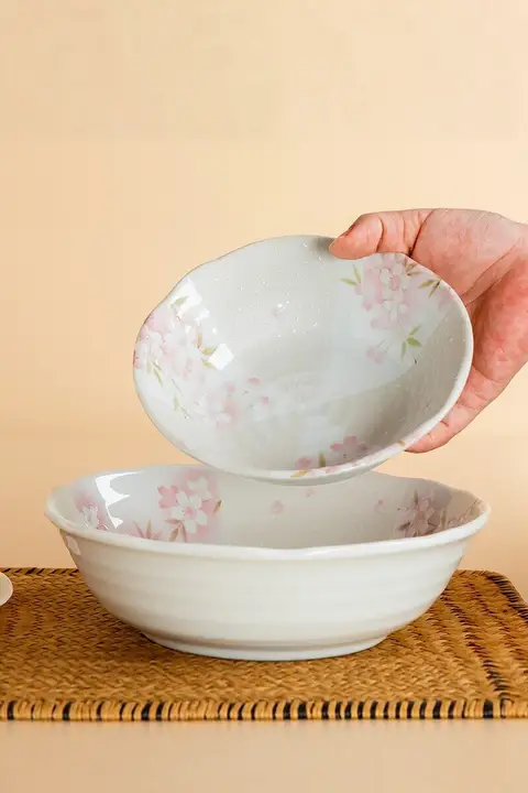 美濃焼陶器製 和風食器【家庭用・さくらデザイン・深皿・釉下彩】