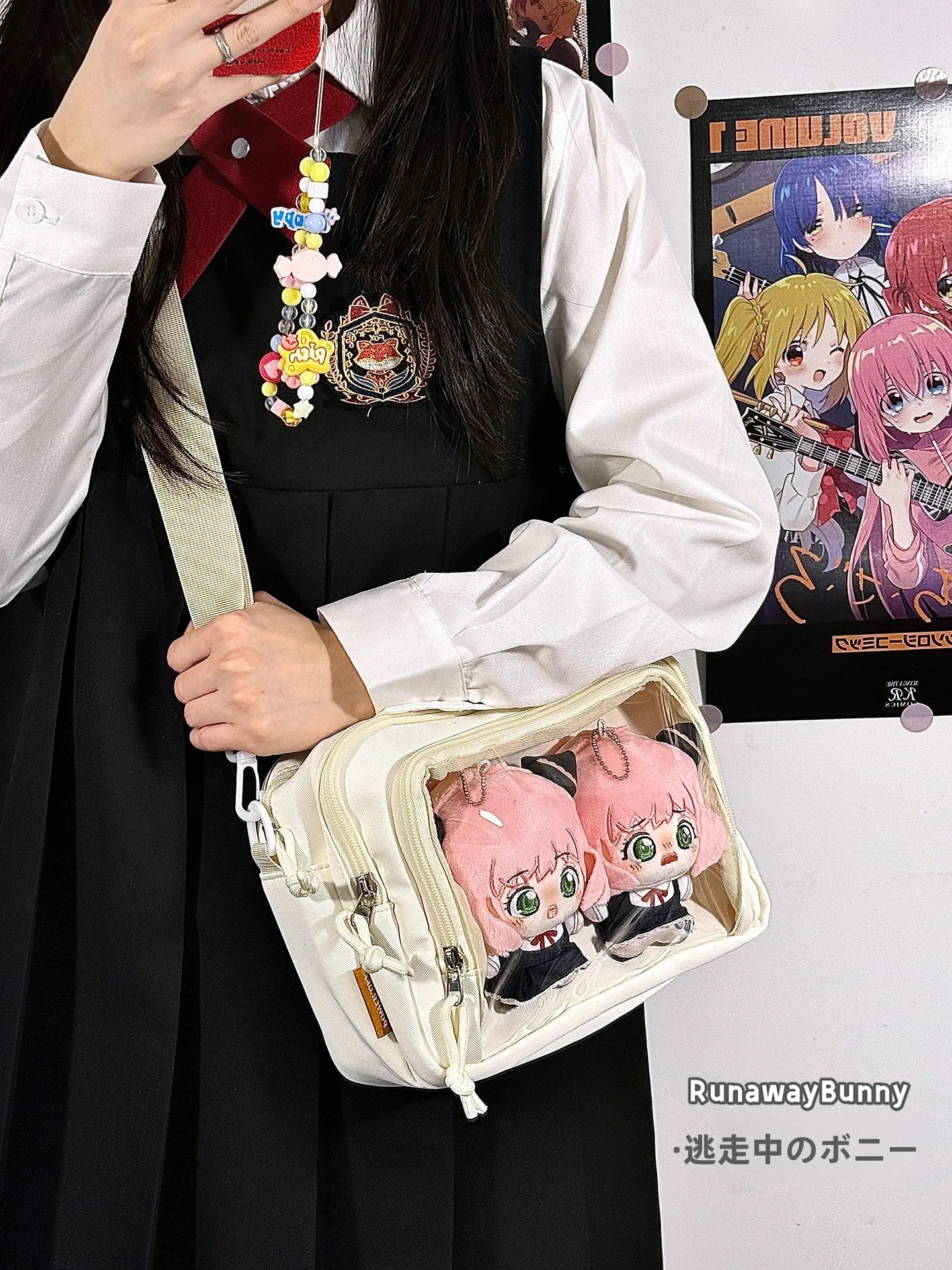 透明な斜め掛けバッグ：アニメデザインで日常を彩る少女風小方包の実用性解析