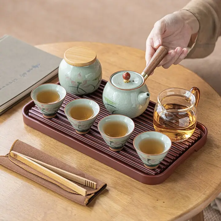 手描きの氷亀裂釉薬 ハスの花デザイン急須と茶盤の旅行用功夫茶器【屋外用ポータブル収納バッグ付き】（セットアップ対応）