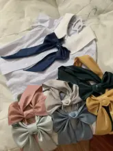 ストライプデザインの蝶結びセーラー服アクセサリー付きシャツ【手作りのネクタイ・リングバックル】