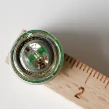 ドイツ製 ヴィンテージ フルーツキャンディグリーン 極光虹彩十字纹ガラスボタン