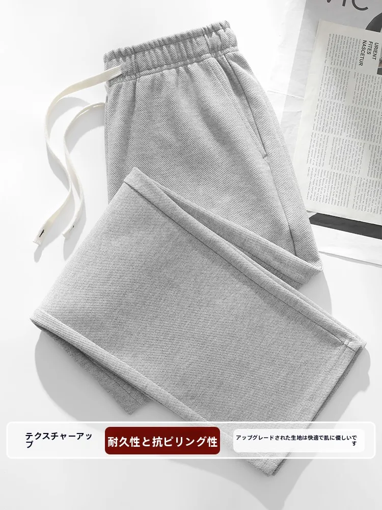 カーゴパンツ メンズ コーデの選び方｜ストレートパンツとの違いと実際の使い勝手を徹底解説