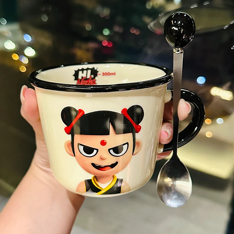 ネーム入りマグカップ ネザ陶器のデザインでオフィスや家庭で使える