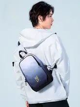 グラデーションカラーのメンズショルダーバッグ【カジュアルデザイン・キャンバス素材】