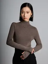 厚手のハイネックウールセーター【女性用・冬季・シームレス・タイトフィット・美しいデザイン】