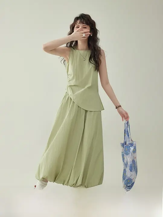 北島AMUU 不規則ヘム 無袖 シワ加工トップス セットアップ【夏用・カジュアル】
