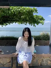 春にぴったりのバルーンスリーブブラウス【シルエットを美しく見せる・甘いデザイン・レディース】