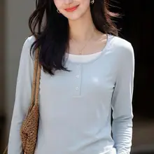 デザイン性のあるバイカラーラウンドネック長袖Tシャツ【秋用・女性用】（セットアップ対応）