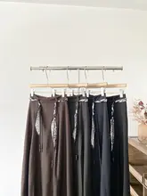 ベルベット調のハイウエストロングスカート【コーヒー色・体型カバー・トレンドデザイン】（セットアップ対応）
