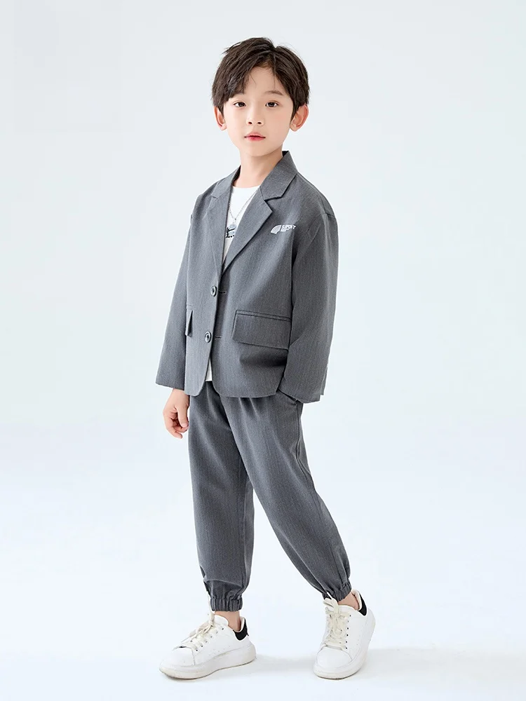 4歳の男の子に合う服のサイズは？実際のサイズガイドと選び方のコツ