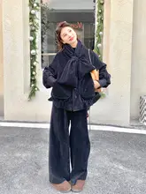 灰色のファッションニットコートとワイドパンツ【冬用・デザイン性高い】（セットアップ対応）