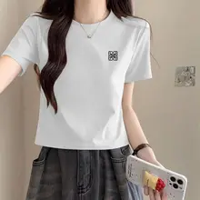 白色コットンショート丈夏用フレンチスタイルラウンドネックTシャツ【女性用・半袖・タイトフィット】