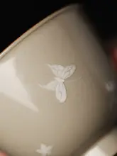 白蝶恋花デザインの陶製ティーカップ【一人用・飲食に最適】