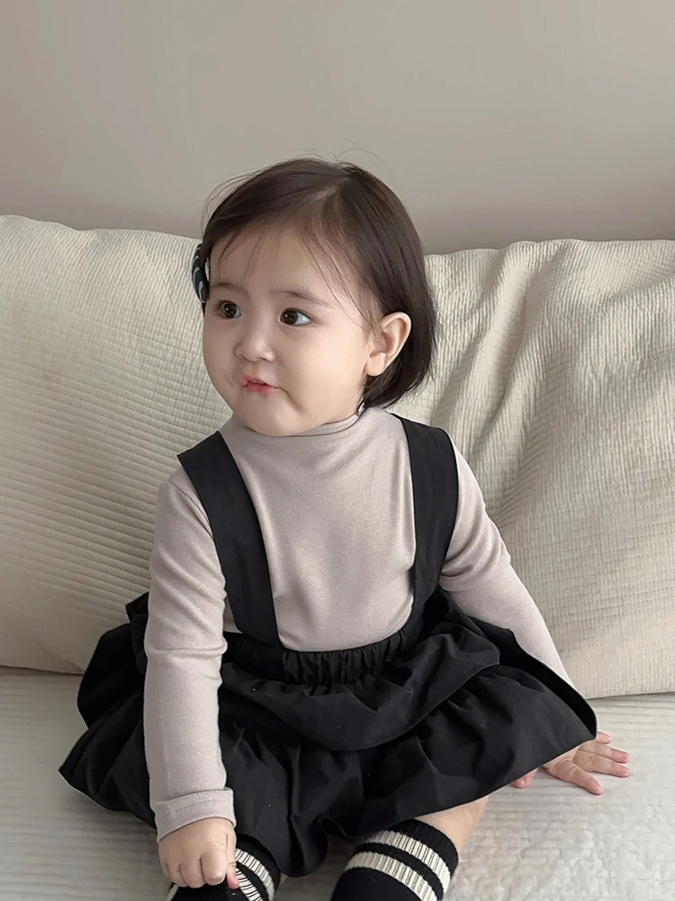 9月生まれの赤ちゃんにぴったりなベビー服は？おしゃれなセットアップで秋を彩る