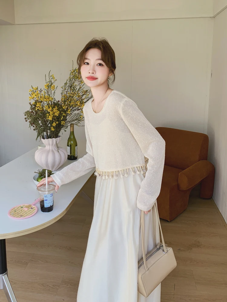 2月に着る春のコーデで迷わない！フリンジニットカーデとワンピースの2点セットは、アラフォー女性にぴったり？