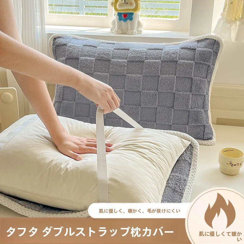 くつろぎの質感をどう選ぶ？厚手タフフリース枕カバーがもたらす、秋冬の心地よさとは