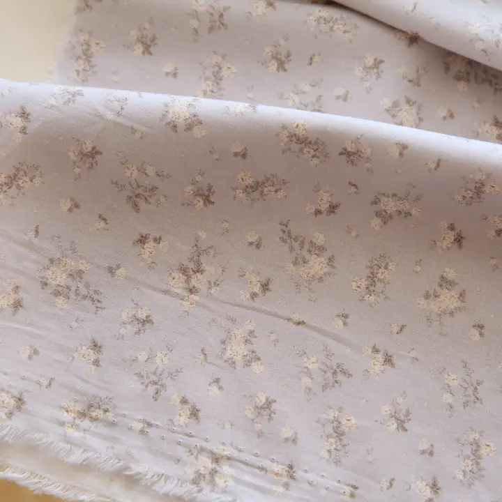 薄紫の小花柄コットンDIY人形服用生地【全棉・スカート・ドレス用】