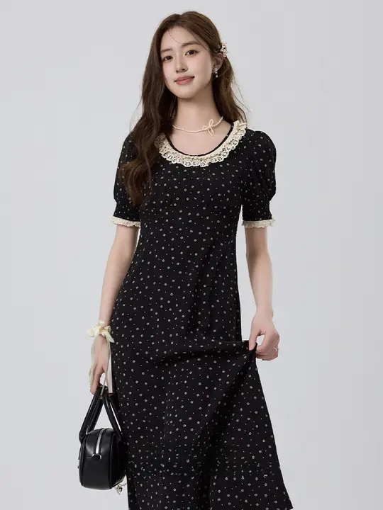 フレンチヘップバーン風花柄 女性用ドレス