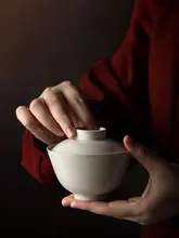 手作り陶器の蓋付茶碗【景徳鎮製・禅風・功夫茶具・家庭用】