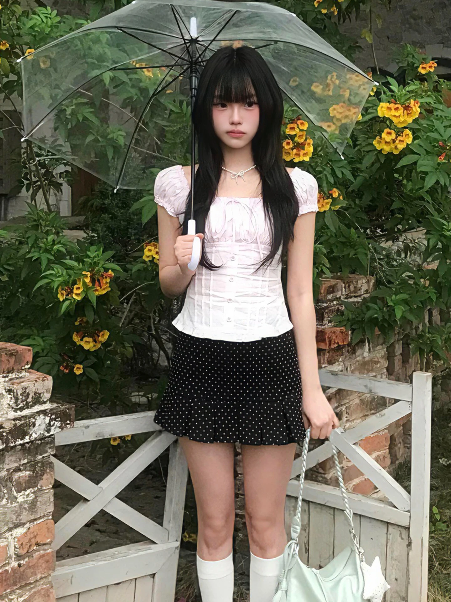 ベリーショート 丸顔 ぽっちゃりの女性にぴったりなファッションは？