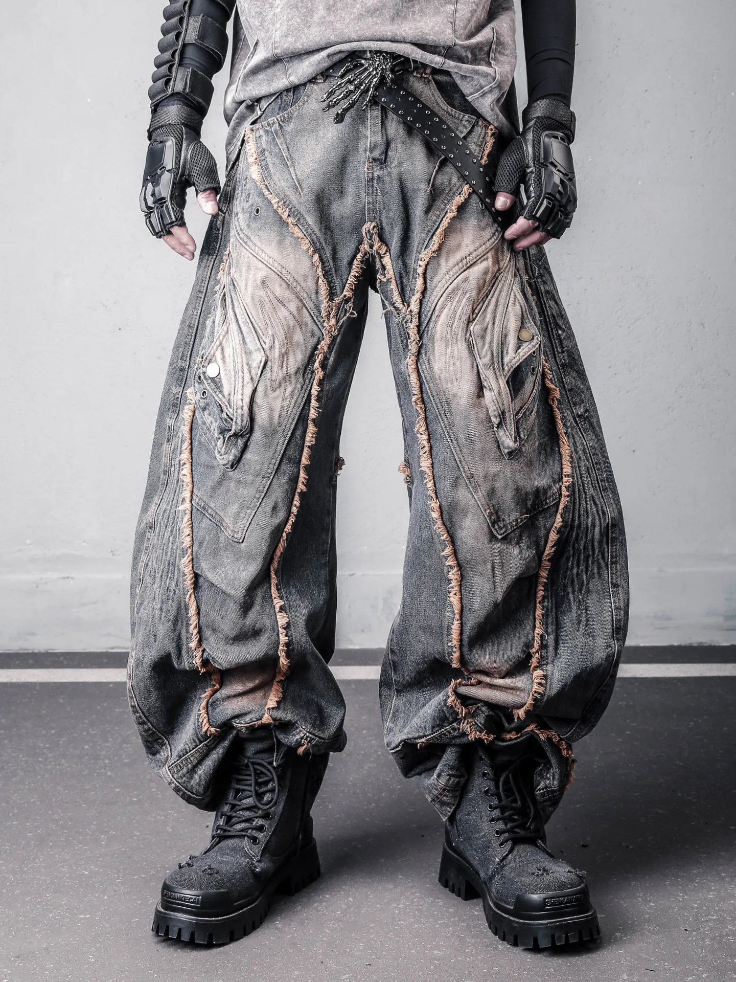 メンズ地雷系ファッションとは何か？2026年秋冬に注目すべき5選のアイテムと選び方