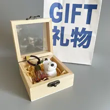 キーホルダー バッグチャーム 手彫り 無垢材 ウェスティ 編み込み紐 可愛い 通学バッグ 友達 プレゼント おしゃれ ギフト