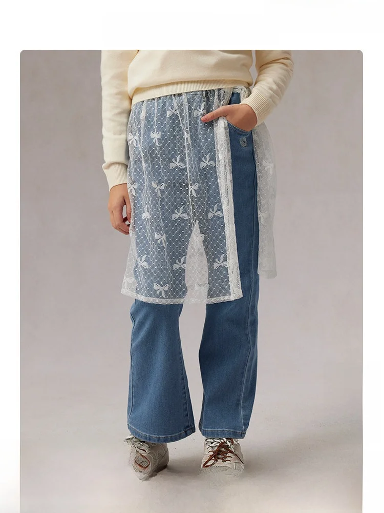 女の子用刺繍デニムパンツ フィットフレアデザイン レトロ学院風の特徴と使い方
