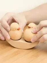 友達に贈る木彫りの安定感ある感情をサポートするアヒルの置物【誕生日ギフトに最適】