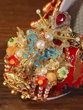 華やかな刺繍を施した中華スタイルのウェディングシューズ【赤・内増高・古風なデザイン】