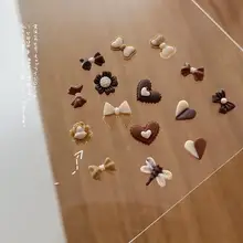 ネイルアート用カラフルリボンフラワーアクセサリー【カートゥーンデザイン・樹脂製・チョコレート  ブラウン】