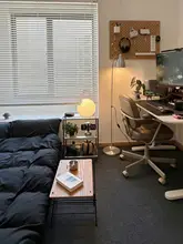 黒灰色ラグ リビング オフィス 大面積 コンクリートフロア 男性部屋