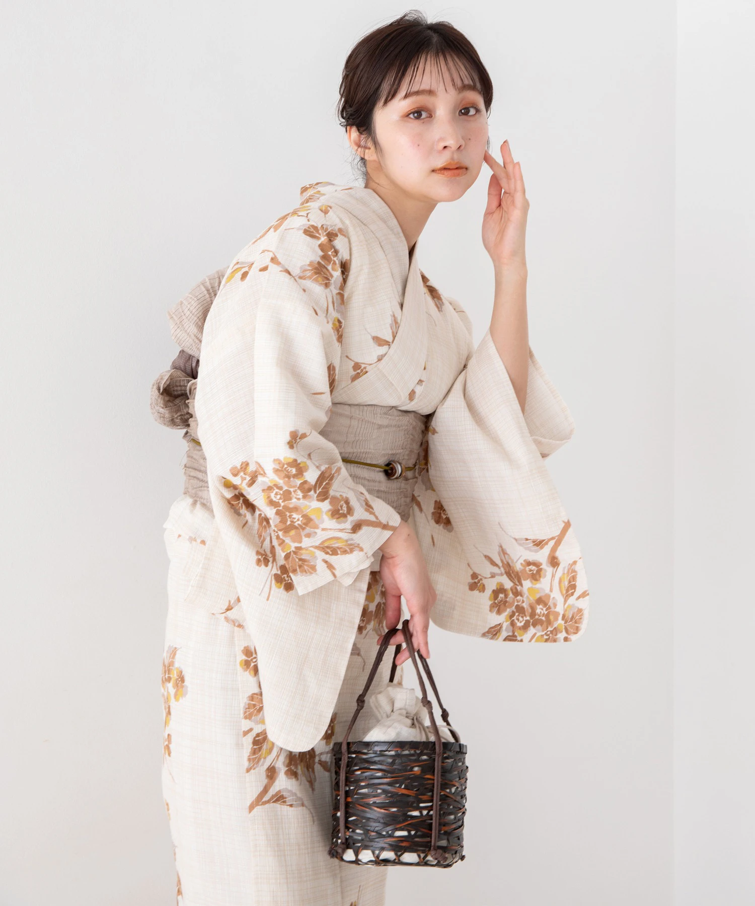 花火大会に着る浴衣は、本当に「ファッション」なのか？
